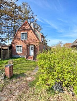 Stockelsdorf - renovierungsbedürftiges Siedlungshäuschen mit Teilkeller, Carport und großem Garten samt Erweiterungspotenzial - Stockelsdorf