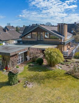 Großzügiges Architektenhaus in ruhiger Waldrandlage, nur 10 Minuten bis zur Ostsee - Ratekau