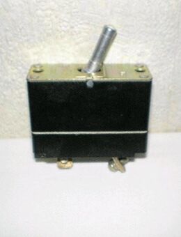 Sicherungen + Stromkabel für Solaranlagen + Auto-Hifi - Saffig