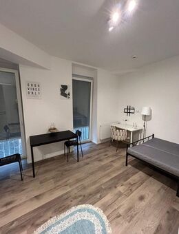 Mitten in STUTTGART ! Wunderschöne vollmöbilierte Studioapartments zur Miete - Stuttgart