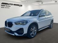 BMW X1, 18iA SPORT-LINE APPLE HIFI, Jahr 2021 - Aichach Zentrum