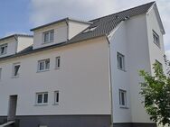 Barrierefreie EG-Whg. im Neubau mit WP, PV-Anlage und Gartenanteil - Karlsbad