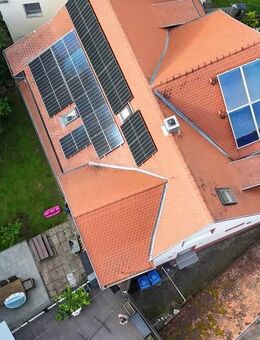 Modernisiertes 2-Familienhaus mit PV und Nebengebäude in Top-Lage - Ellwangen (Jagst)