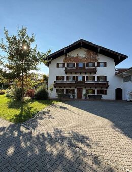 Großzügiges Anwesen in idyllischer Lage - Wohnen und Arbeiten im Einklang - Kirchanschöring