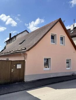KLEIN ABER FEIN - umfangreich renoviertes Einfamilienhaus mit Nebengebäude - Treuchtlingen