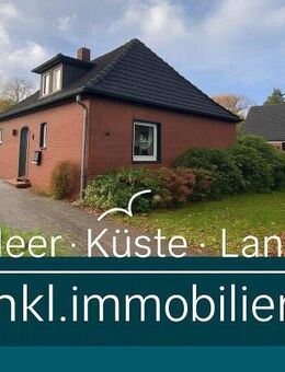 Charmanter Walmdachbungalow in beliebter, zentraler Lage zu verkaufen - Leer (Ostfriesland)