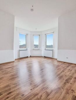 Seltene Gelegenheit für Altbauliebhaber und Handwerker - Stuttgart