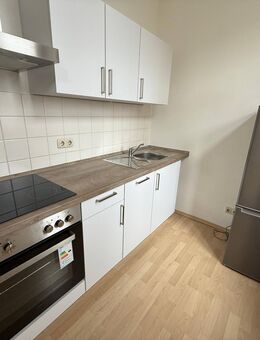Neuwertiger EBk - frei ab sofort - Laminat - 3. OG !!! u.v.m. - Chemnitz