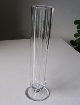 Glas Vase 25 cm Blumenvase auf Fuß eckig Retro Vintage 3,- - Flensburg