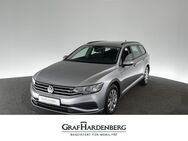 VW Passat Variant, 2.0 TDI, Jahr 2022 - Überlingen