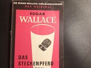 Das Steckenpferd des alten Derrick - Edgar Wallace - Essen