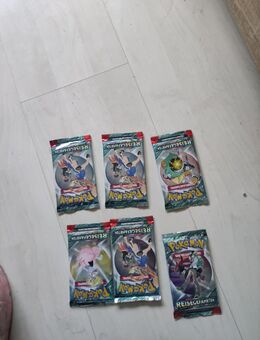 Pokemon Booster 15 Stück Reisegefährten - Weilburg