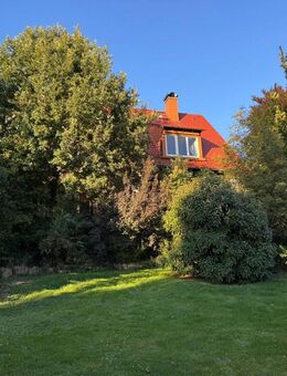 Einfamilienwohnhaus mit möglicher Einliegerwohnung und unverbaubaren Blick ins Grün - Ostrau