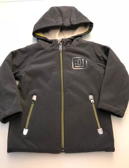 Jungen Kinder Softshelljacke mit Kapuze Fleece gefüttert, Softshell-Qualität, Marke: C&A, Gr. 80 - Albstadt