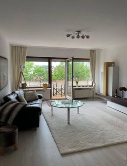 ***Apartment mit 2 Balkonen in bester Lage von Saarbrücken-Dudweiler*** - Saarbrücken