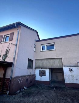 Sanierungsbedürftiges Einfamilienhaus in Bestlage von Groß-Umstadt mit großzügigem Grundstück - Groß Umstadt