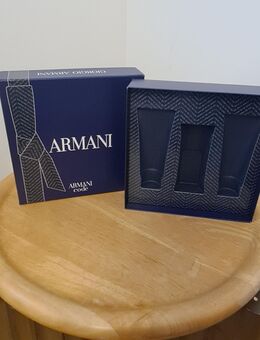 Armani Code Aufbewahrung Karton Original leer für Shampoo Parfüm Geschenk Set - Essen