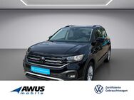 VW T-Cross, 1.5 TSI Life, Jahr 2023 - Schwerin