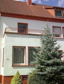 RESERVIERT! Schönes, gepflegtes Wohnhaus mit Garage in guter Lage von Elversberg zu verkaufen! - Spiesen-Elversberg