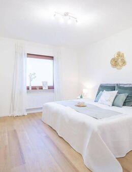 Bezugsfrei: Helles großzügiges Familienhaus in begehrter Lage in Nürnberg Thon - Nürnberg