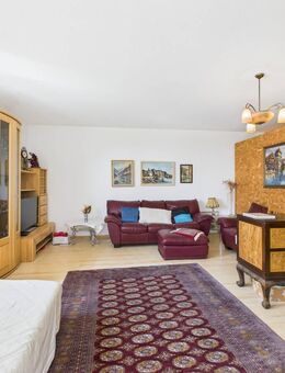 Hell und gut aufgeteilt, Sofortbezug möglich | 3-Zi.-Wohnung mit Loggia - Ansbach