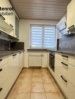 Schöne Doppelhaushälfte mit Terrasse und großzügigem Garten perfekt für Sonnenstunden im Freiem - Weikersheim