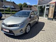 Toyota Auris, 1.6 Multidrive S Executive, Jahr 2014 - Steinfurt