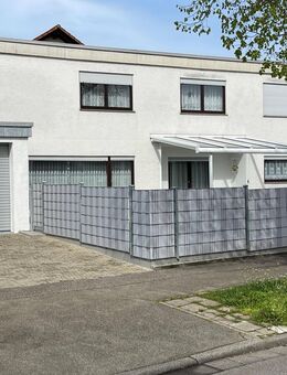 Familienfreundliches freistehendes Einfamilienhaus in ruhiger Lage von Pleidelsheim - Pleidelsheim