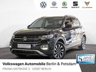 VW T-Cross, 1.0 TSI Active, Jahr 2023 - Berlin