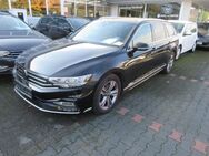 VW Passat Variant, 2.0 TDI R-Line, Jahr 2021 - Bergkamen