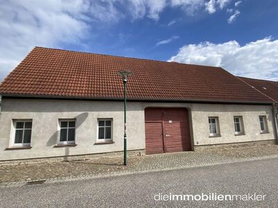 Bauernhaus mit großem Grundstück in Traumlage von Luckau zu verkaufen