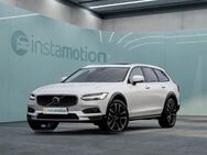 Volvo V90, 2.6 B4 (D) Cross Country Plus AWD 810, Jahr 2024 - München