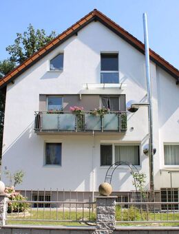 Komplett Renoviertes MFH mit großem Garten in Zeppelinheim - Neu Isenburg