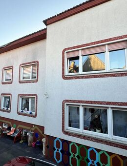 ~~ GERÄUMIGES EINFAMILIENHAUS MIT HOF UND GROßEM GARTEN ~~ - Hatzenbühl