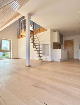 4-Zimmer Luxus Wohnung mit Einbauküche im Passivhaus + große Terrasse + 2 Balkone + Dachstudio - Günzburg