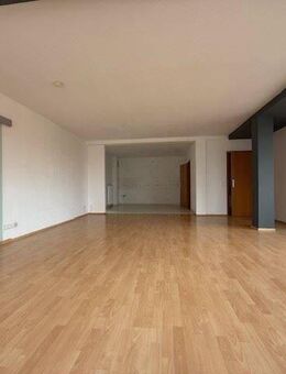 +++ Helle 4 Raumwohnung mit Balkon +++ - Wolmirstedt