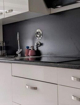 Gut geschnittene 4-Zimmer-Wohnung mit Balkon - Schwandorf