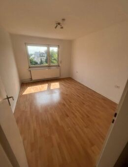Charmante WG in Buschdorf - Lichtdurchflutetes Zimmer und Gemeinschaft pur! - Bonn