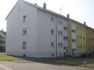Frisch renovierte 4-Zimmer Wohnung | Balkon | Bad mit Fenster | Stellplatz - Igersheim