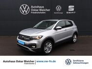 VW T-Cross, 1.0 TSI Life 70kW, Jahr 2023 - Friedrichshafen