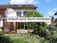 Gepflegte Doppelhaushälfte mit 5 Zimmern in bevorzugter Lage von Wendelstein (Altort) - unsere Objektnummer: 0901CJ24W - Wendelstein
