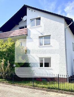 Generationenhaus oder Investmentchance! Vermietetes Dreifamilienhaus in Schnaittenbach - Schnaittenbach