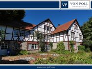 Renovierungsbedürftiges Landhaus: Viele Nutzungsmöglichkeiten für Ihren persönlichen Rückzugsort - Altenbeken