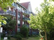 HELLE 2-ZI.-WOHNUNG + VERGLASTE ESSDIELE + SW-LOGGIA - Ammersbek