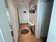 Charmante 2-Zimmer-Dachgeschosswohnung mit moderner Küche in der Altstadt von Seligenstadt - Seligenstadt