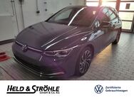 VW Golf, 1.5 TSI 8 Active, Jahr 2023 - Neu Ulm