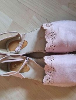 Sommer Schuhe Young Spirit Gr. 39 - Erfurt
