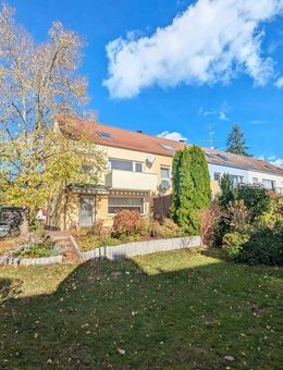 Erfolgreich VERKAUFT: Familienfreundliches Reiheneckhaus in schöner Lage - Schwabach