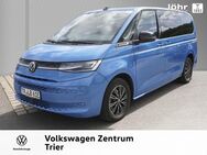 VW T7 Multivan, Multivan eHybrid lang Life, Jahr 2022 - Trier