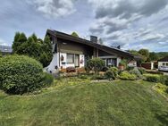 TOP LAGE*Idyllisch eingebettetes Einfamilienhaus mit ELW in ruhiger Wohnlage* - Auenwald